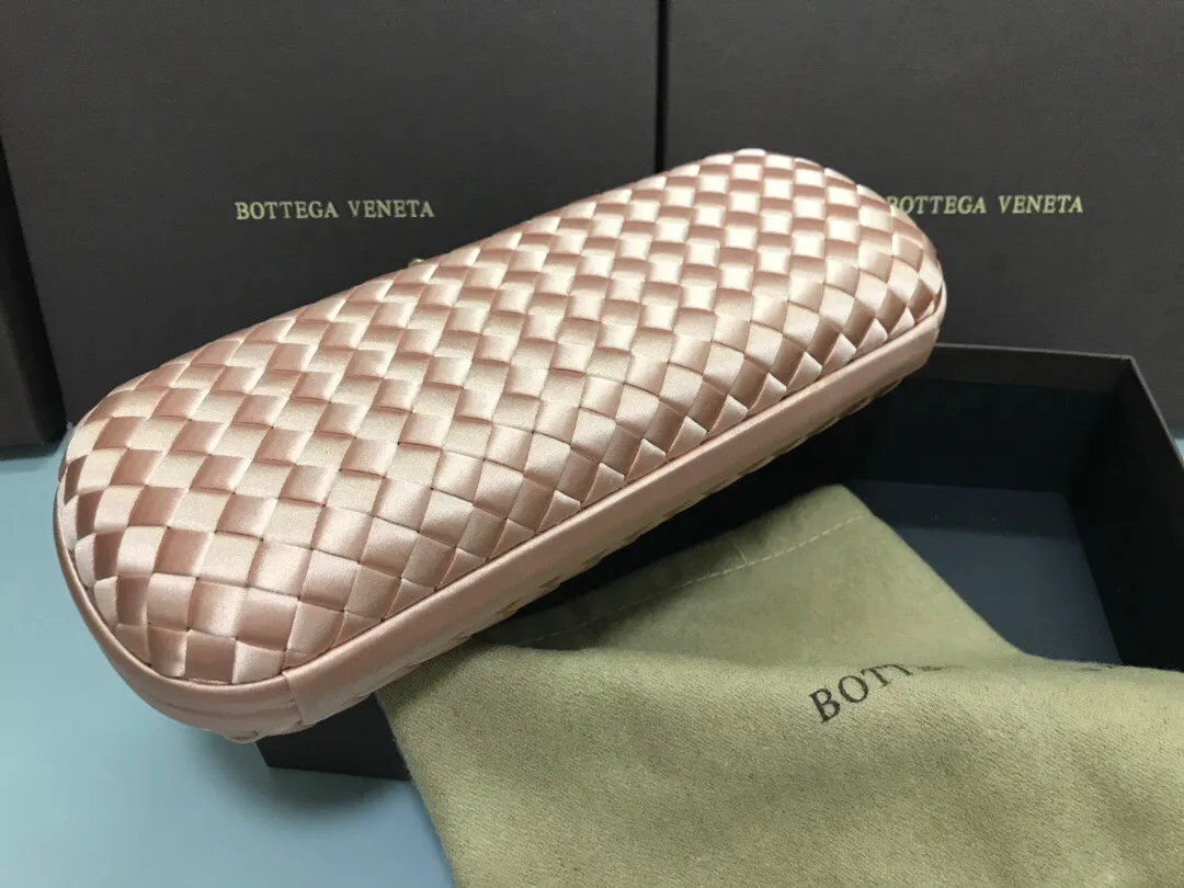Style No. 8651, upgraded version of full silk evening bag inside and outside~~~INTRECCIATO woven IMPERO STRETCH KNOT clutch bag, hand-woven silk, smooth satin piping, Intrecciato engraved metal buckle, silk satin lining. Large size: 25cm*10cm*5cm